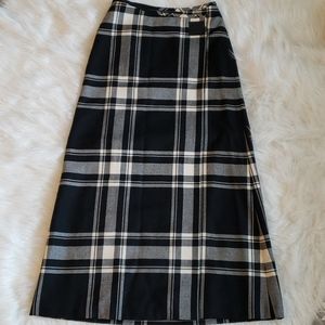 Ralph Ralph Lauren Wrap Wool Plaid Skirt . Sz 6